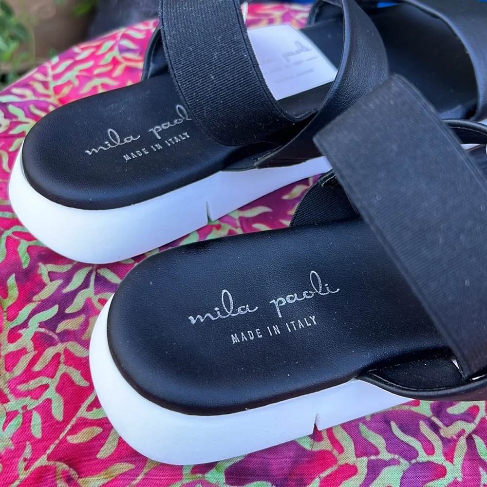 New Black Leather Strappy Slip On Cushion Sandals - Picture 5 of 15